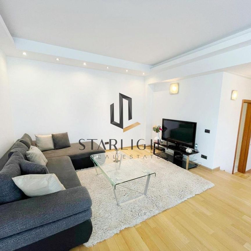 Charles de Gaulle Square | Rent furnished 3-Bedroom - Fotografie 1