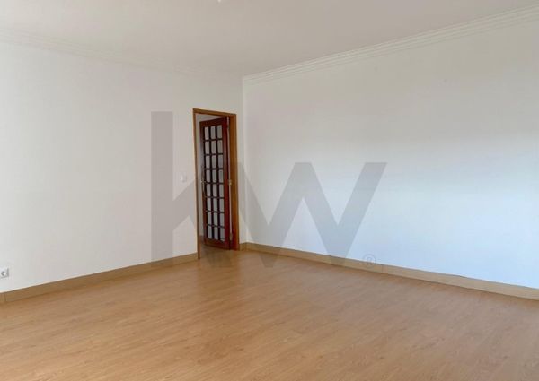 Apartamento T3 em Lisboa