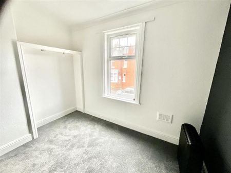 2 bedroom property to rent - Photo 5
