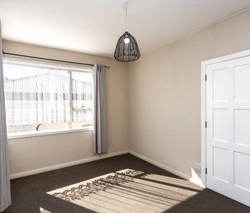 Lovely 3-Bedroom Home in Prime Location! - Photo 6