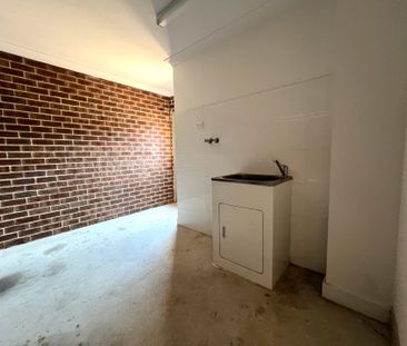 Cosy 2 Bedroom Town House In Prime Location - Photo 6