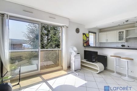 Nice Corniche Fleurie - T2 meublé et garage fermé - Photo 3