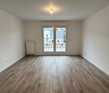 Location Appartement 2 pièces 42m² - Photo 2
