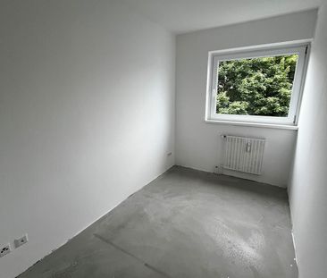 Gemütliche 4-Zimmer-Wohnung mit zwei Loggien // 3.OG rechts - Photo 2