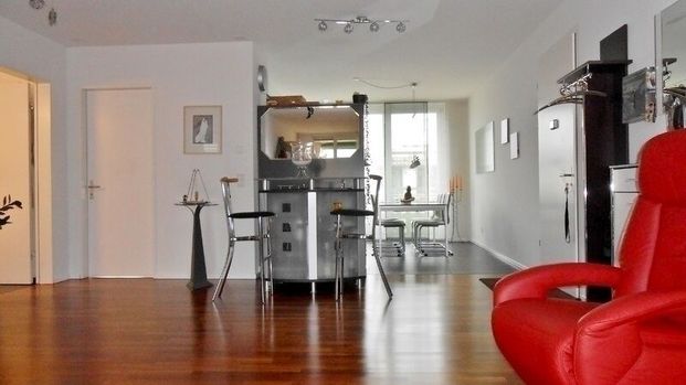 21/2 ZI-WOHNUNG IN ZÜRICH – KREIS 9 ALBISRIEDEN, FURNISHED, TEMPORARY - Photo 1