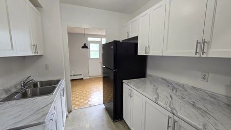 For Lease - 37 Peel Street Unit# 507, Barrie, Ontario - Photo 3