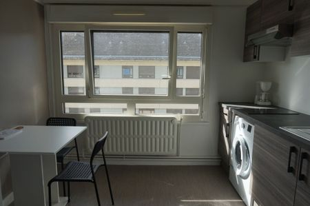 Appartement à louer - REIMS - ST REMI, - Photo 4