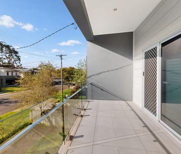 Available now, a superb opportunity to lease a modern, beautifully-... - Photo 5