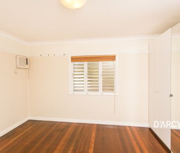 46 HARWOOD ST - Photo 3