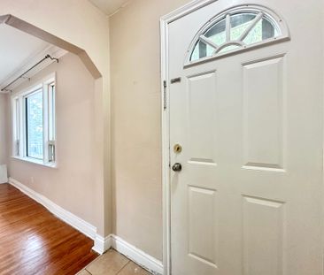 For Lease - 1048 Kennedy Road Unit# Main Floor, Toronto, Ontario - Photo 3