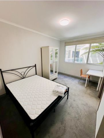 2 bed 2 bath-3 - Photo 4