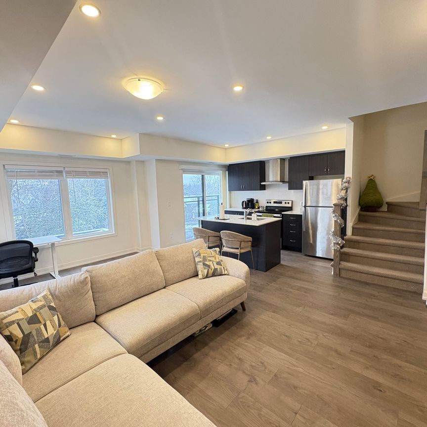 For Lease - 56 Elizabeth Street Unit# 1406, Richmond Hill, Ontario - Photo 1