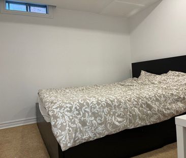 For Lease - 82 Rush Road Unit# Walk Up, Aurora, Ontario - Photo 2