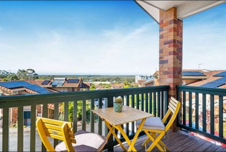 Helensvale - Photo 5