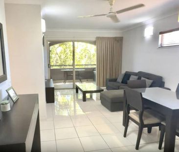 Stylish and Centrally Located Furnished Apartment at Cairns One Resort - Photo 3