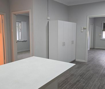 GREAT LOCATION PLEASANT FAMILY HOME - Photo 5