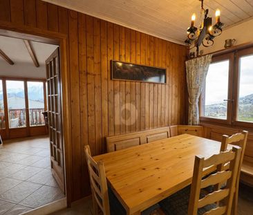 CHARMANTE AVEC JARDIN ET VUE LAC - CADRE PAISIBLE - Foto 2