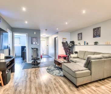 Superbe unité de 2 chambres à Mercier avec près de 950 pi² - Photo 1