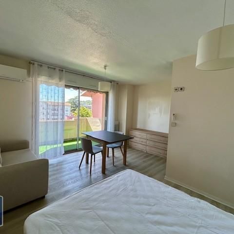 Location Appartement 1 pièce 28m² AGEN 47000 - Photo 1