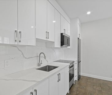 For Lease - 26 St. Joseph Street Unit# 609, Toronto, Ontario - Photo 2