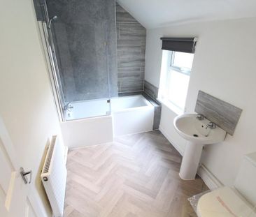 2 bedroom semi-detached house to rent - Photo 1
