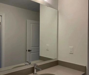 For Lease - 49 Bud leggett Cres Crescent Unit# room 2, Georgina, On... - Photo 6