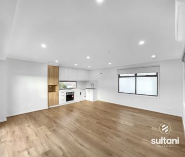 Brand New, Modern Living in a Prime Dandenong Location - Photo 4