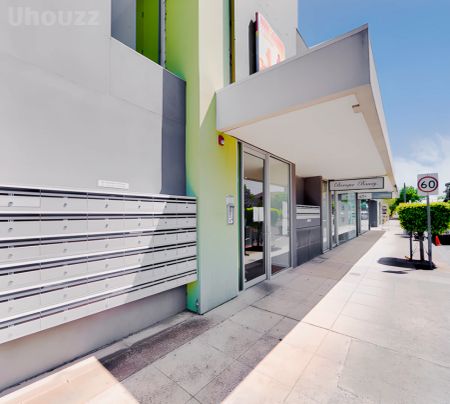 Standard Studio - Photo 3