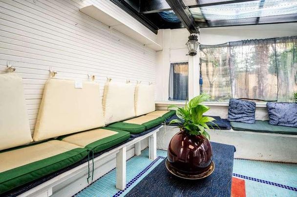 Stockers Lane, Old Woking, GU22 - Photo 1