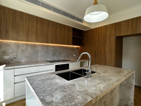 7/27 Murphy Grove, Preston VIC 3072 - Photo 5