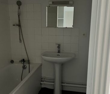 Appartement situé dans une résidence calme et sécurisée non loin du... - Photo 4