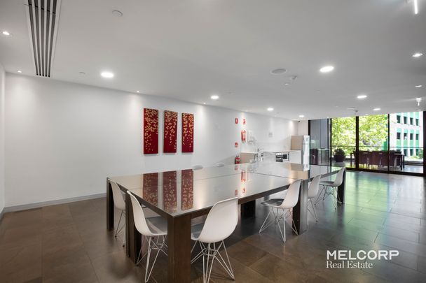 IDEAL CITY LIVING AT ZEN - FURNISHED - Photo 1