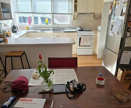 Sunshine West - Photo 3