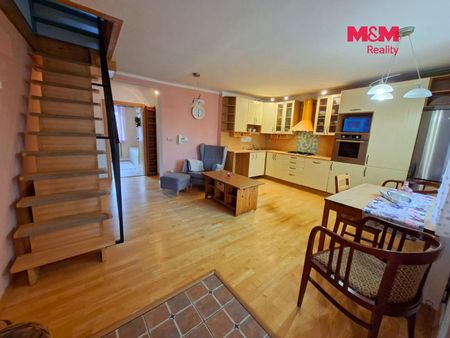 Pronájem rodinného domu 60 m², Žlutického 656, Rakovník II - Photo 2