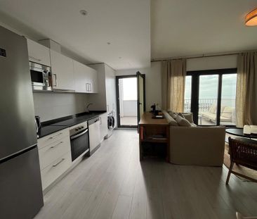 3 room luxury Flat for rent in Benalmádena, Andalusia - Photo 4