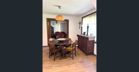 Conveniently Located Home with Great Outdoor Entertaining - Photo 5