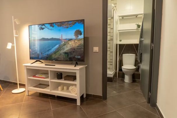 Carrer de Ferran, Barcelona, Catalonia 08002 - Foto 1