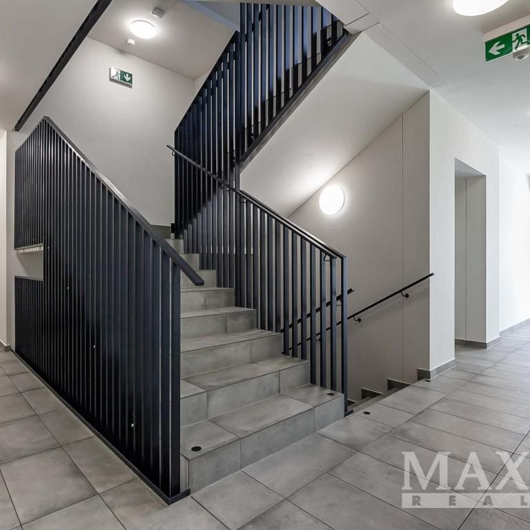 Pronájem bytu 2+kk 50 m2 - Fotografie 1