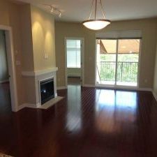 $1450 / 2br – 753ft2 – 2 Bed + 1 Bath in Surrey Central (Surrey) - Photo 1