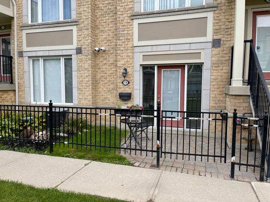 For Lease - 3050 ERIN CENTRE Boulevard Unit# 119, Mississauga, Ontario - Photo 1