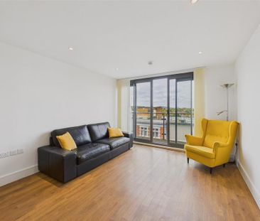 2 bedroom apartment to rent - Photo 2