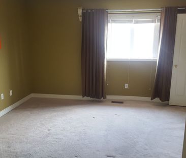 For Lease - 5456 Tree Crest Court, Mississauga, Ontario - Photo 6