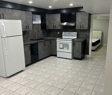 For Lease - 15 Ivory Court, Vaughan, Ontario - Photo 3