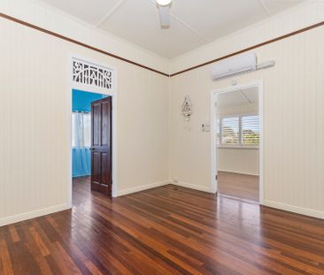 28 Cavendish Street, Pimlico QLD 4812 - House For Rent - $800 | Domain - Photo 3
