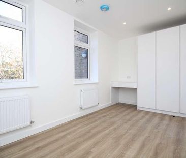 Solent Lodge, Green Lanes, Palmers Green, N13 - Photo 6