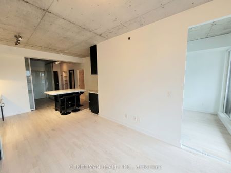 Carnaby Lofts 20 , #618 - Photo 2
