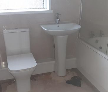 2 bedroom terraced house to rent - Photo 3