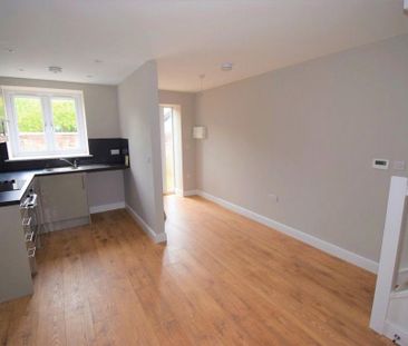 1 bedroom terraced house to rent - Photo 6