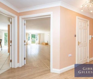 Ducks Hill Road, Northwood, HA6 - Photo 2