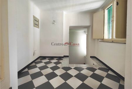 Appartamento non arredato, di ampia metratura, con 3 camere! - Photo 5